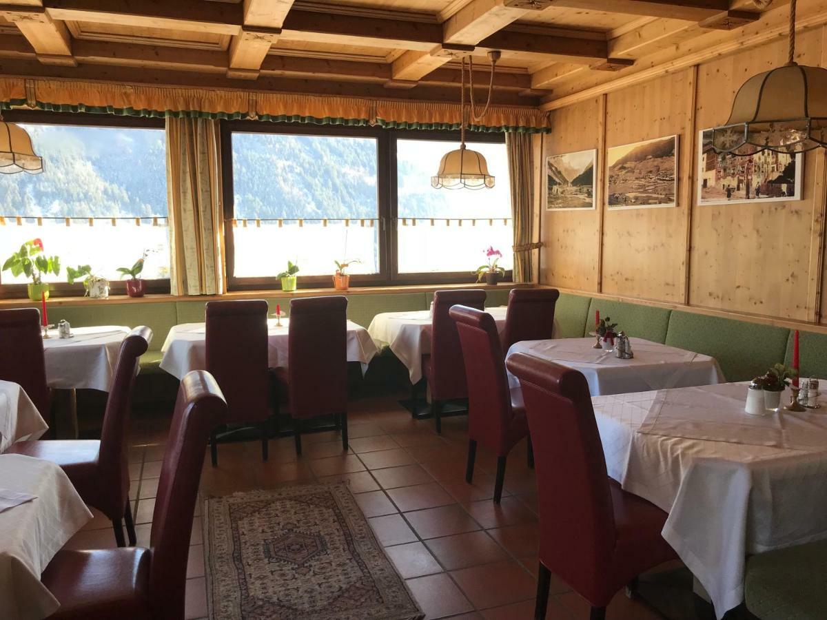 Hotel Pension Weiratherhof Венс Екстериор снимка